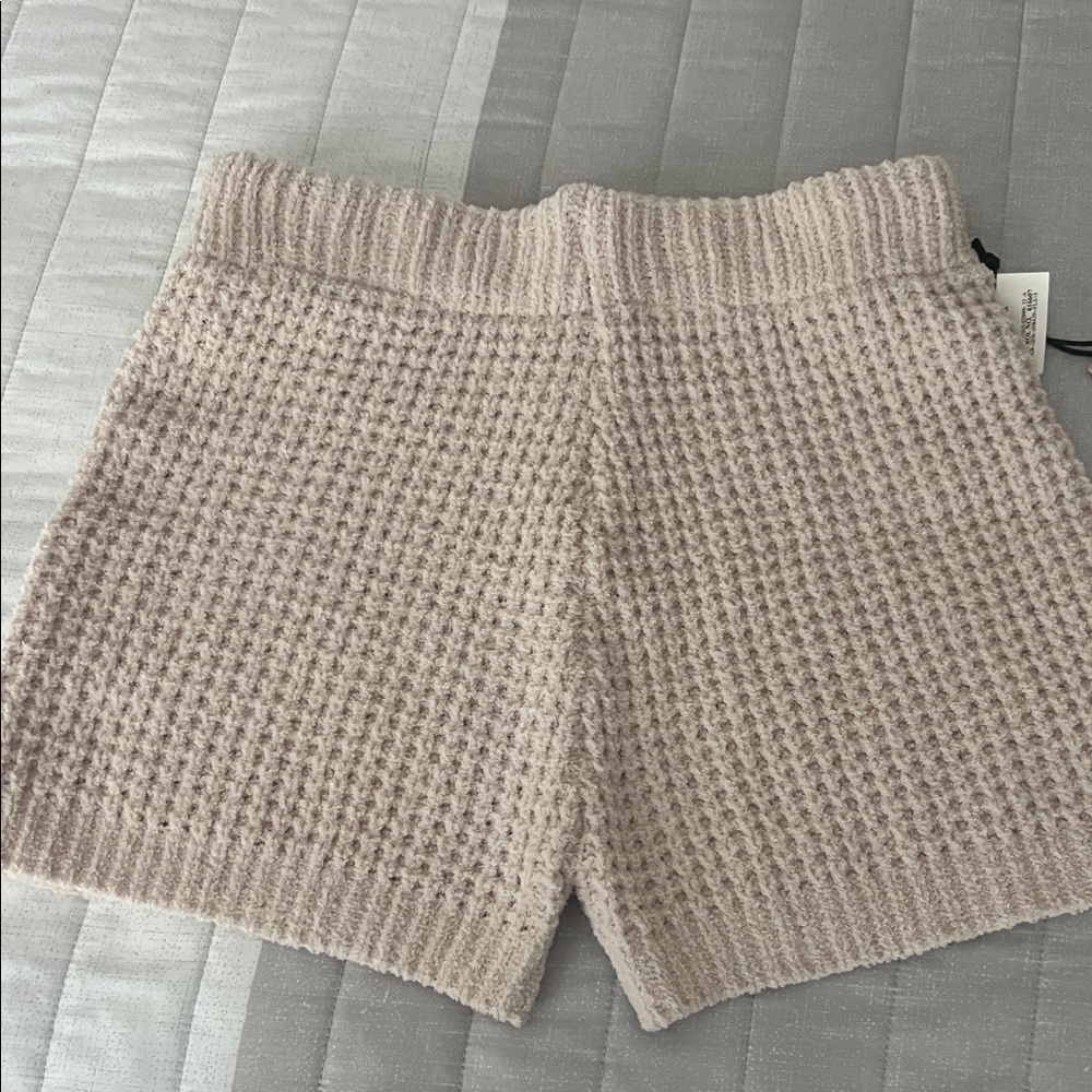 NWT (Sincerely Jules) women’s High Waist Knit Shorts in Cream Size XS